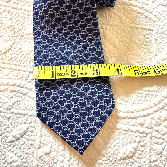 J. McLaughlin Men’s Blue Silk Tie Equestrian Preppy - Picture 7 of 9